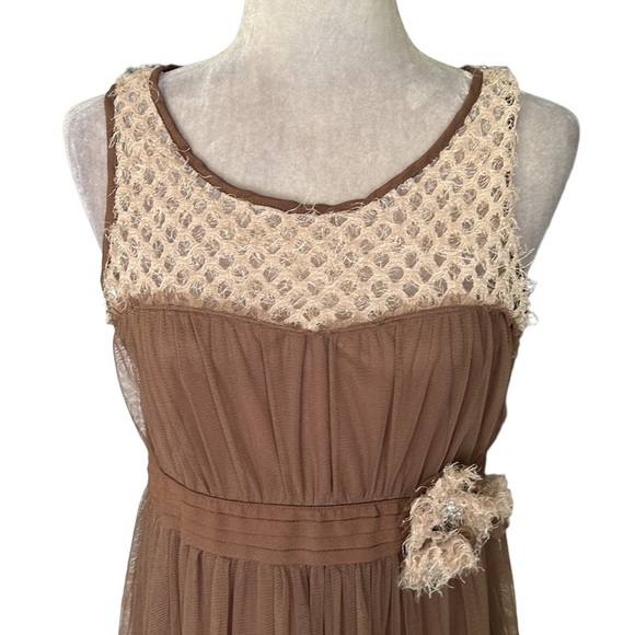 NWT Ryu Anthro Brown Tulle Crochet Knitted Floral Rosette Tie Cutout Dress - M - Picture 3 of 13